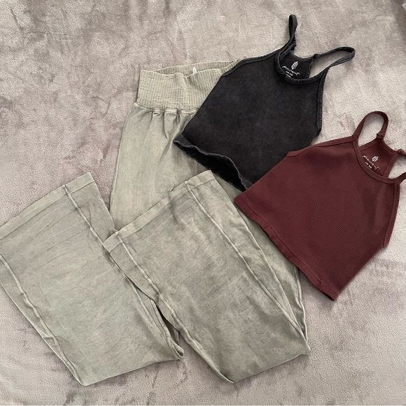 NWOT Free People Good Karma Flare Legging & Happiness Runs Tank Set MSRP $158
